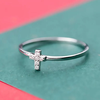 Anillo Cruz con Zirconias