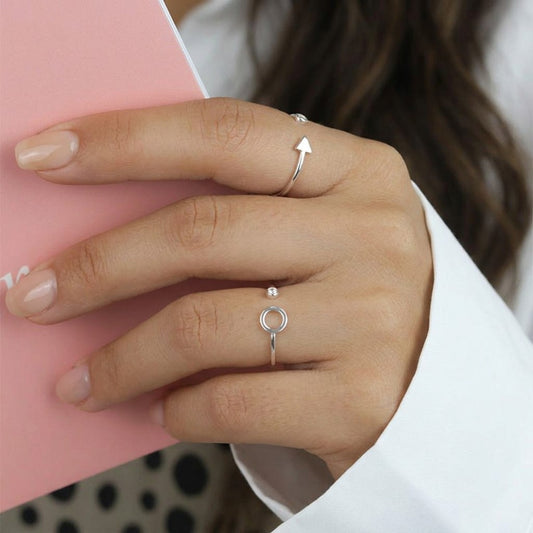 Anillo Abierto Círculo y Triángulo con Zirconias
