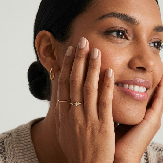 Anillo Abierto Estrella con Zirconias
