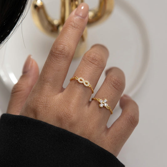Anillo Cadena Infinito o Flor