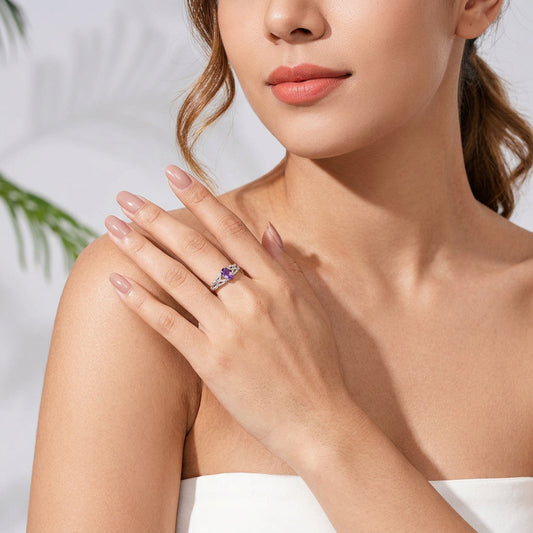 Anillo Cruz con Zirconia de Corazón