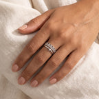 Anillo Estrella y capas plateado puesto