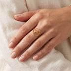 Anillo Flamenco dorado puesto