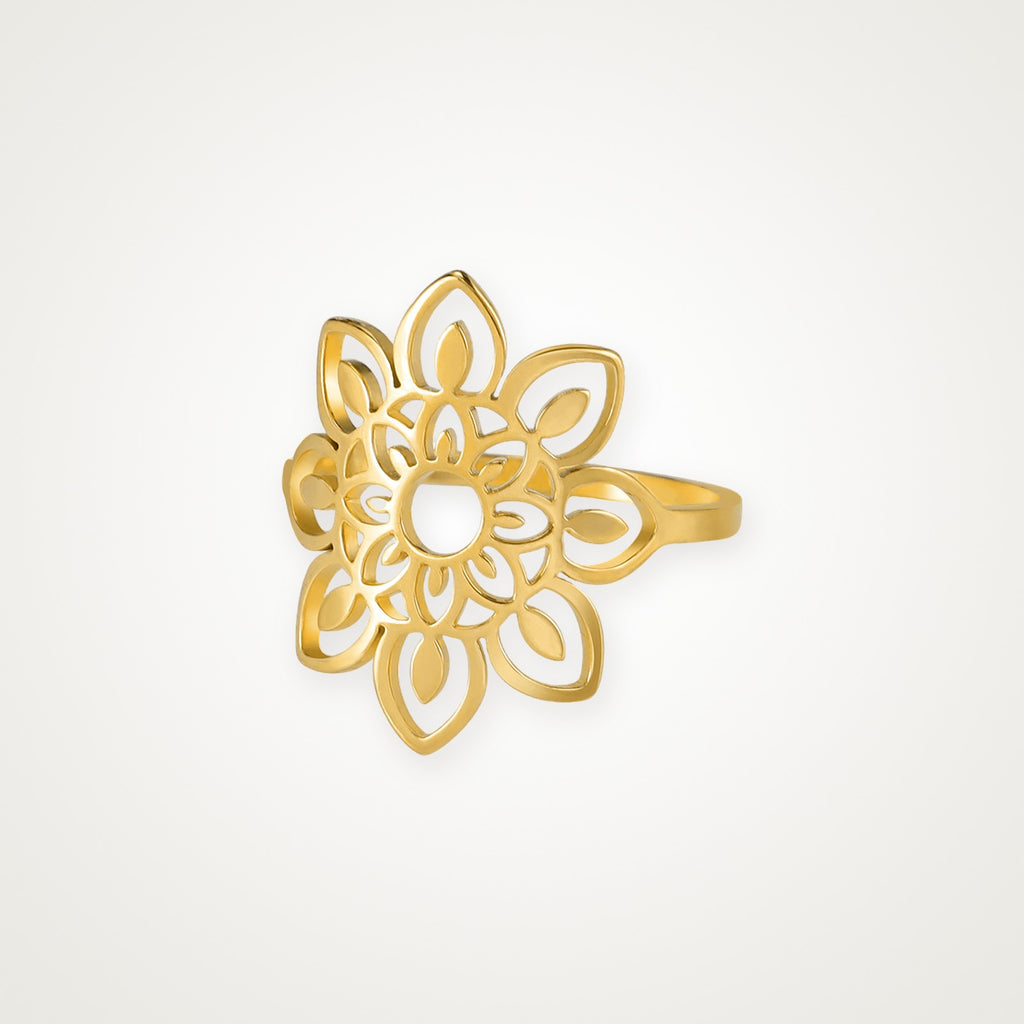 Anillo Flor de loto grande dorado