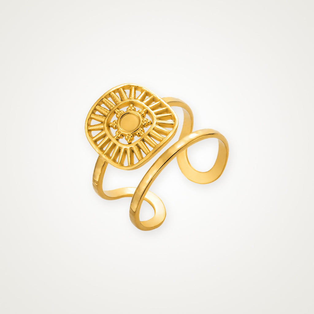 Anillo Medallón de sol dorado