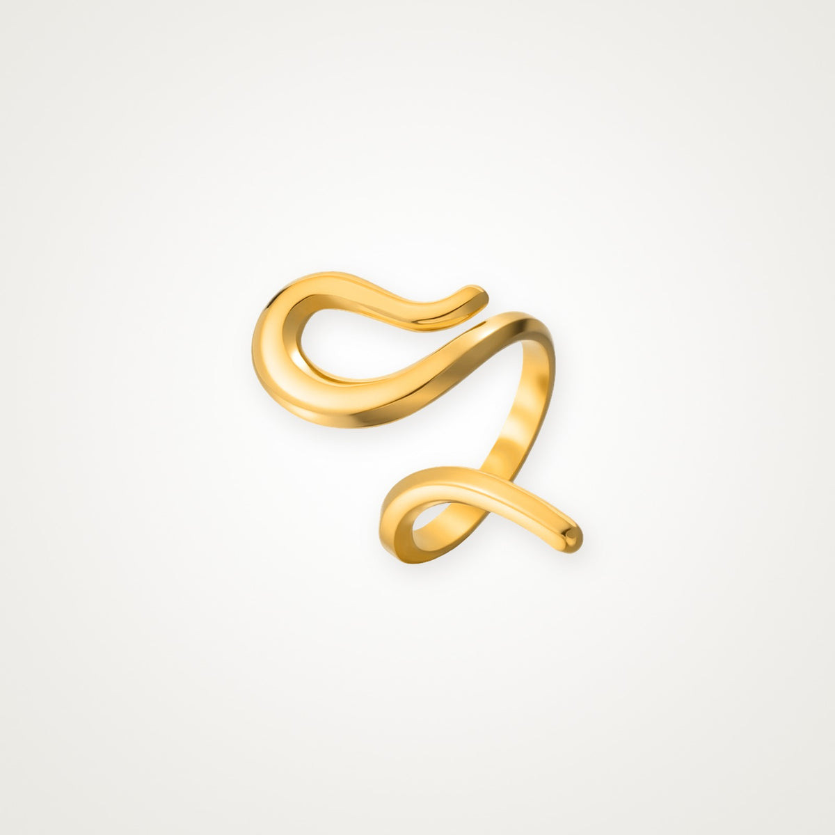 Anillo Onda escultural dorado
