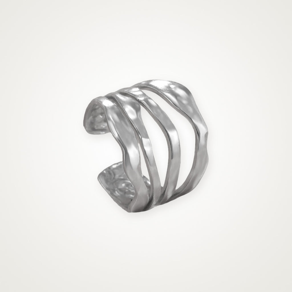 Anillo Ondas martilladas plateado