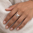 Anillo Pájaro en la rama plateado puesto
