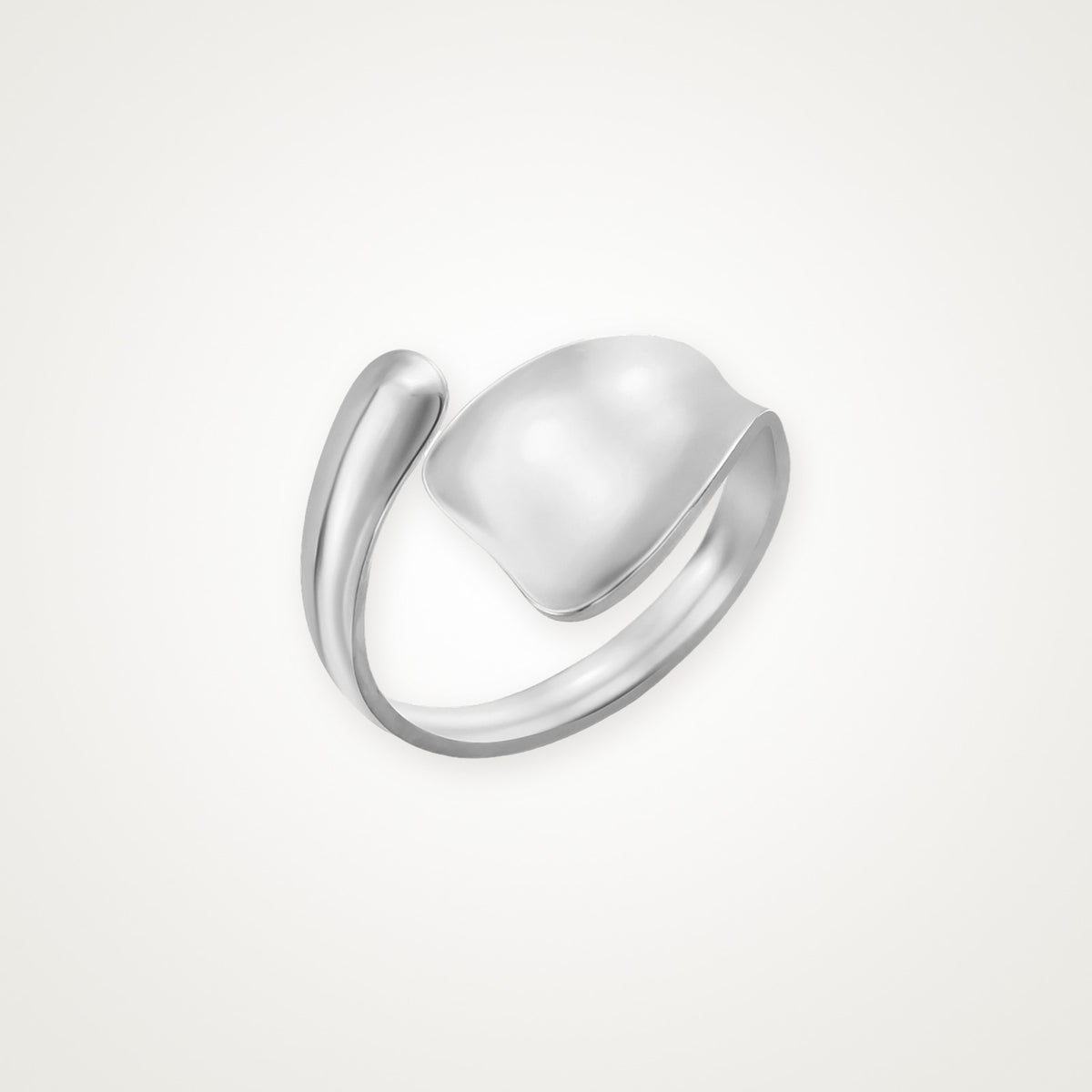 Anillo Placa curva plateado