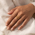 Anillo Rostro dorado puesto