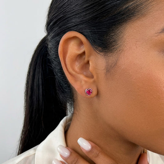Aretes Corazón Rojo con Zirconias