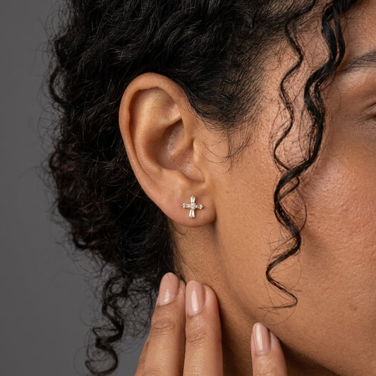 Aretes Cruz Brillante