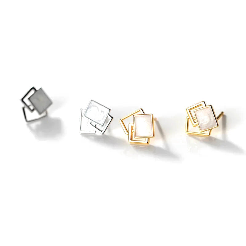 Aretes Cuadrado Calado Esmaltado