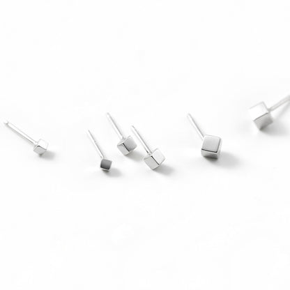 Aretes Cuadrado Geométrico
