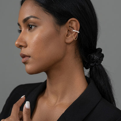 Aretes de Clip con Perla y Cadena