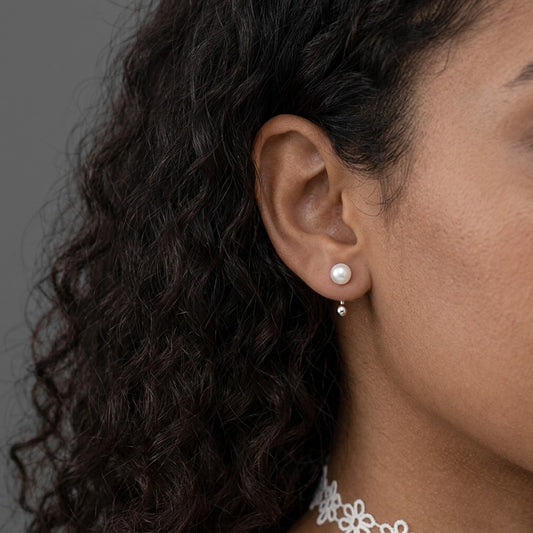 Aretes de Rosca con Perla de Agua Dulce