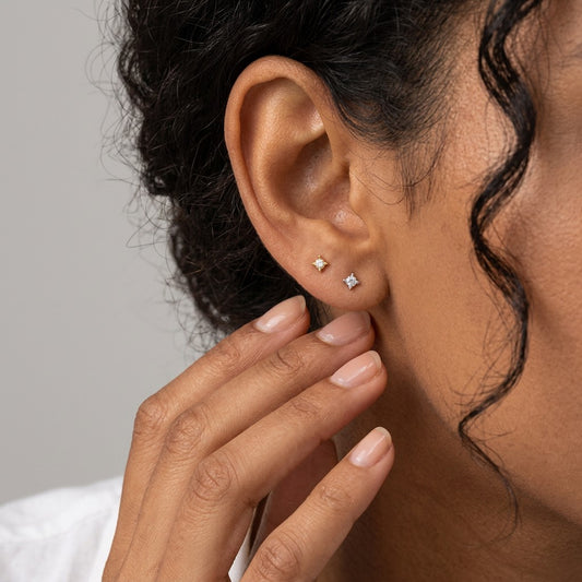Aretes Estrella de Ocho Puntas con Zirconias