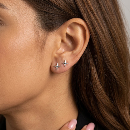 Aretes Estrella de Zirconia en Plateado o Dorado