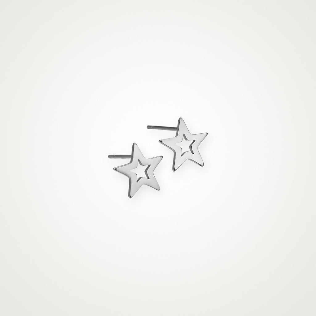 Aretes Estrella hueca plateados