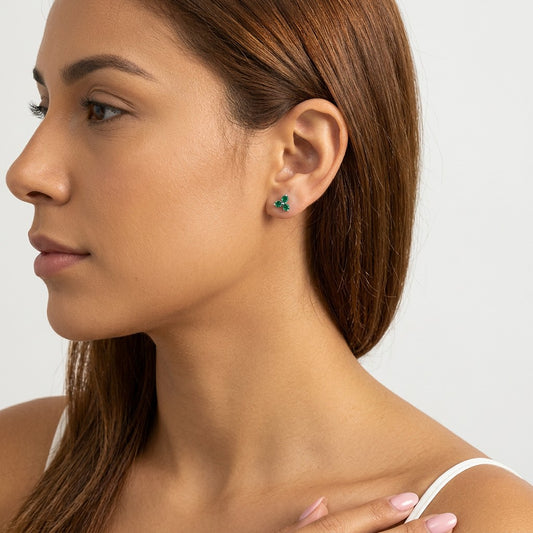 Aretes Flor con Zirconia de Rosca