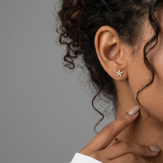 Aretes Flor con Zirconias
