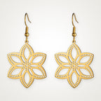Aretes Flor de seis pétalos dorados