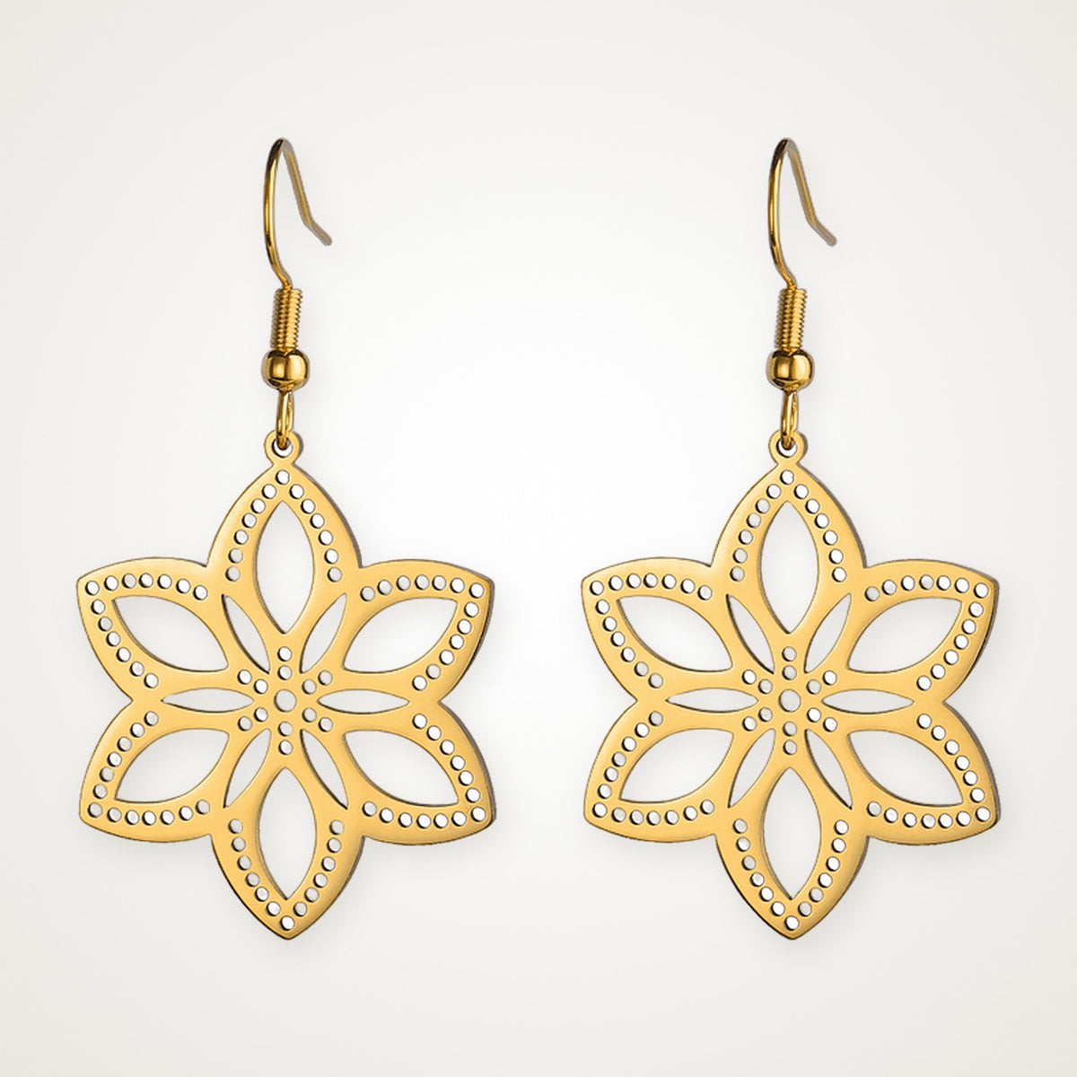 Aretes Flor de seis pétalos dorados