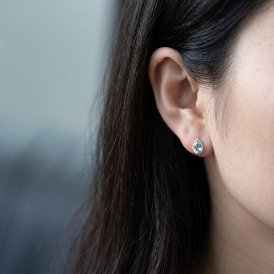 Aretes Gota con Piedra Luna