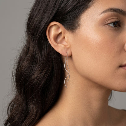 Aretes Largos de Ondas con Bolitas