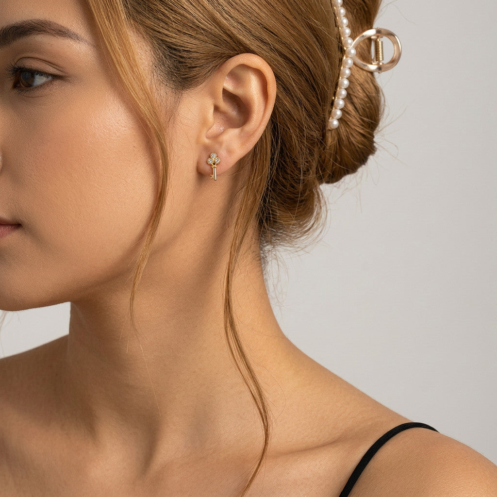 Aretes Llave con Zirconias
