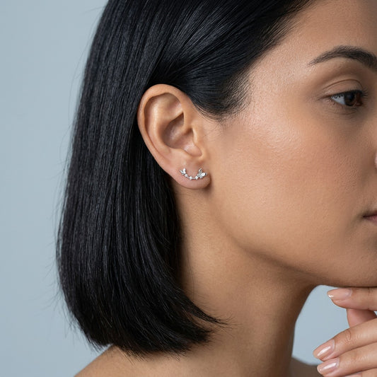 Aretes Mariposa con Zirconias en Cuatro Estilos