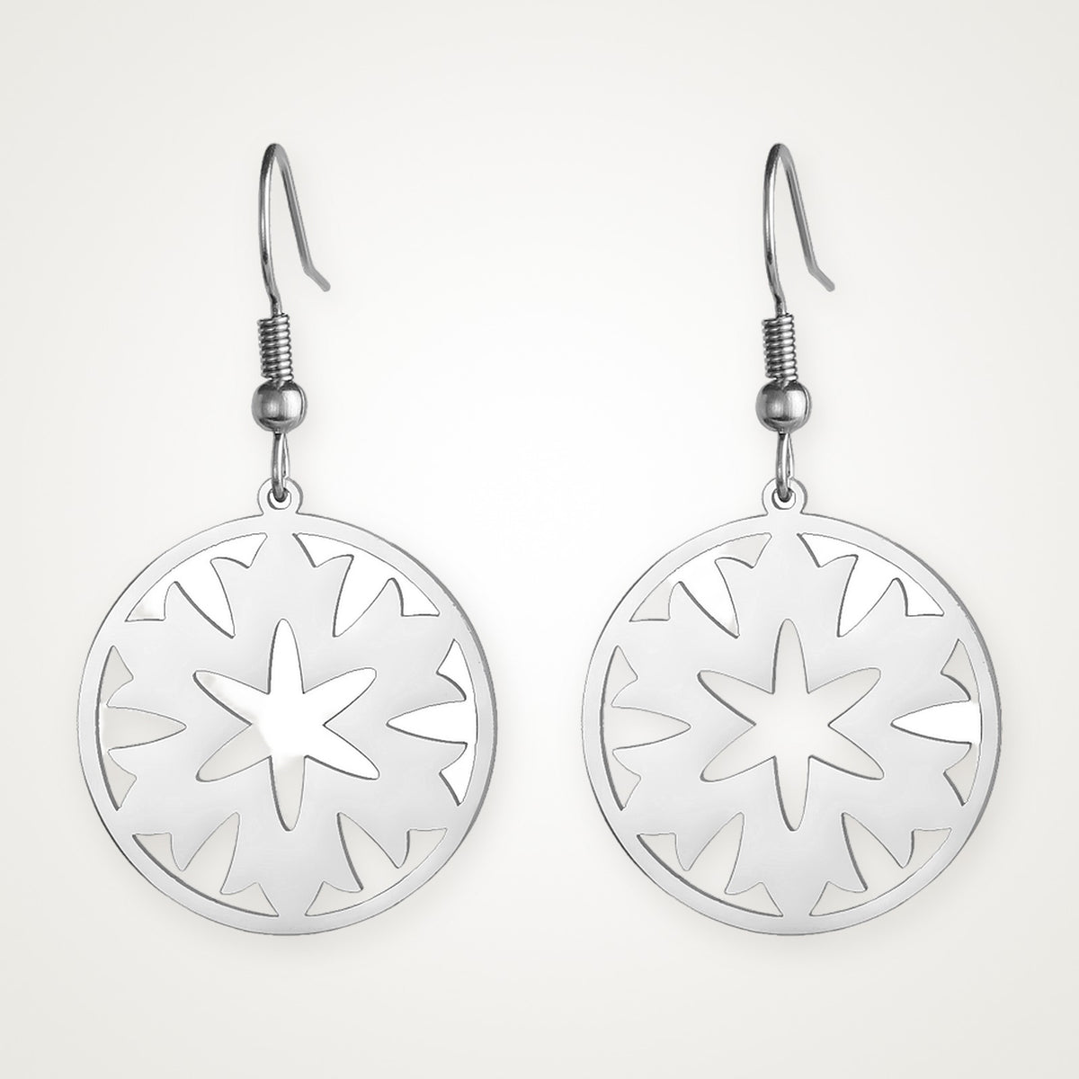 Aretes Medallón de estrella plateados