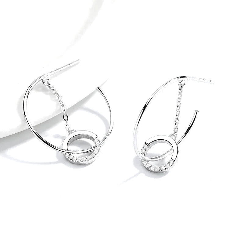 Aretes Medio Círculo con Flecos