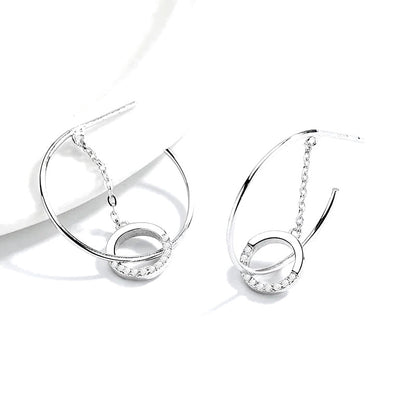 Aretes Medio Círculo con Flecos