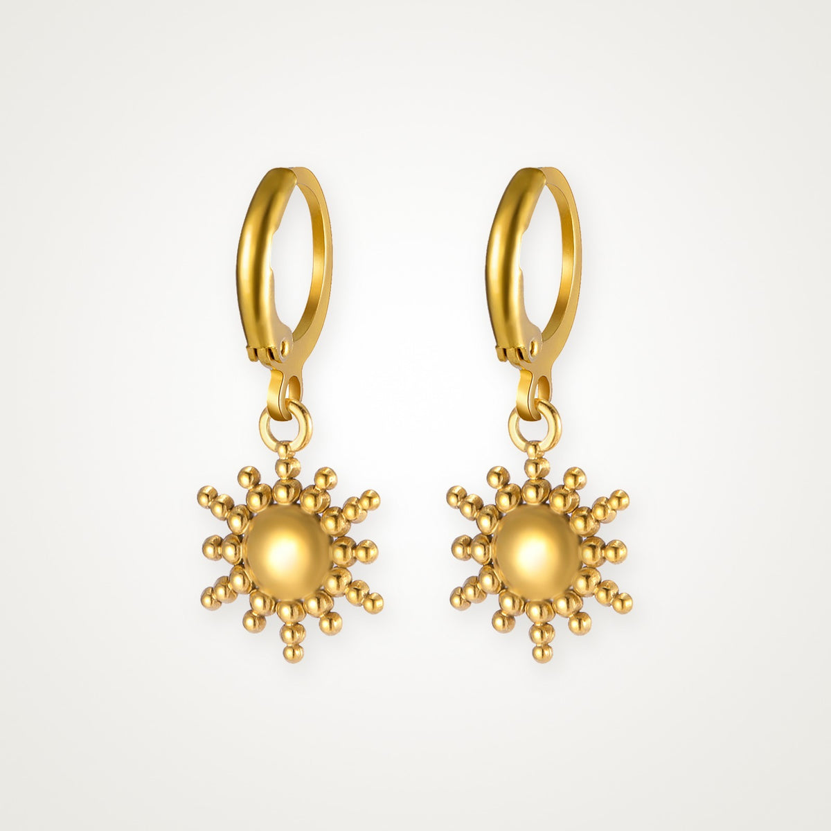 Aretes Sol de bolitas dorados