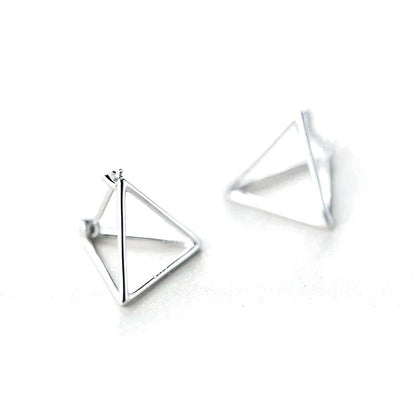 Aretes Triángulo 3D