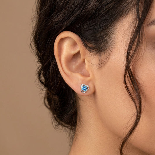 Aretes Triángulo con Zirconia Azul