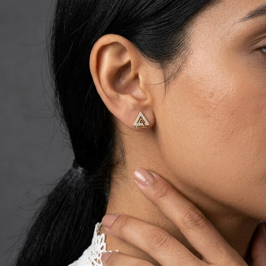 Aretes Triángulo o V con Zirconias