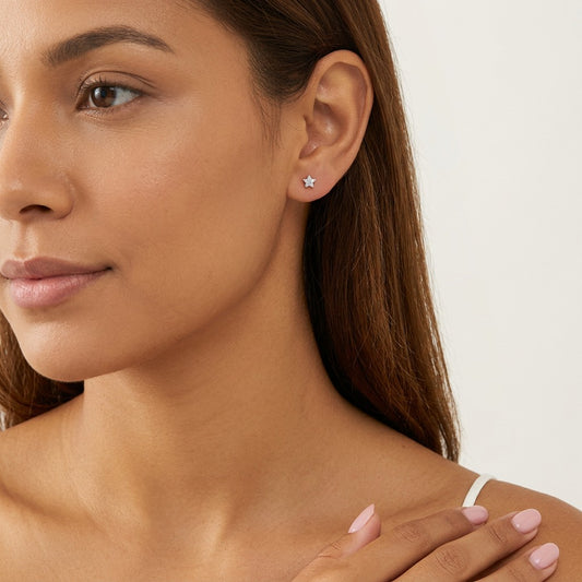 Aretes Zirconia de Color en Cuatro Formas con Rosca