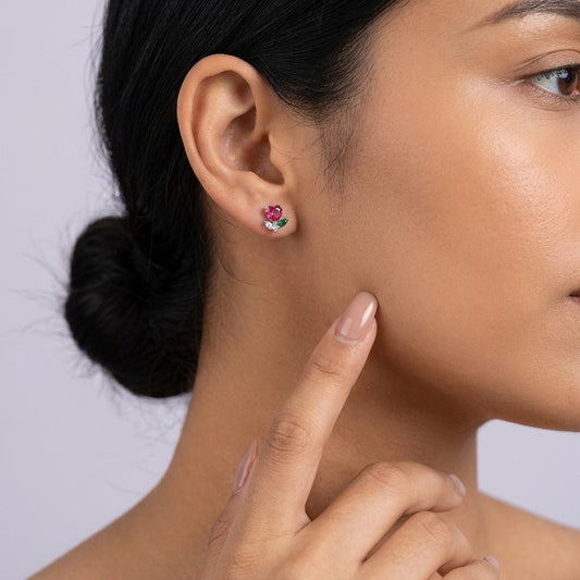 Aretes Zirconia Roja en Forma de Corazón