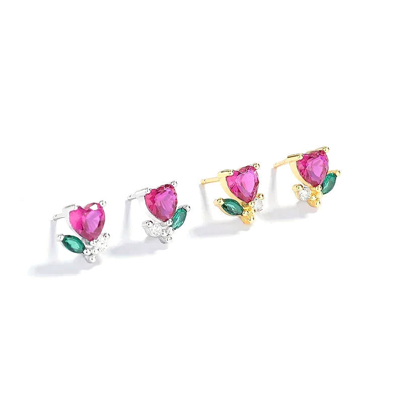 Aretes Zirconia Roja en Forma de Corazón
