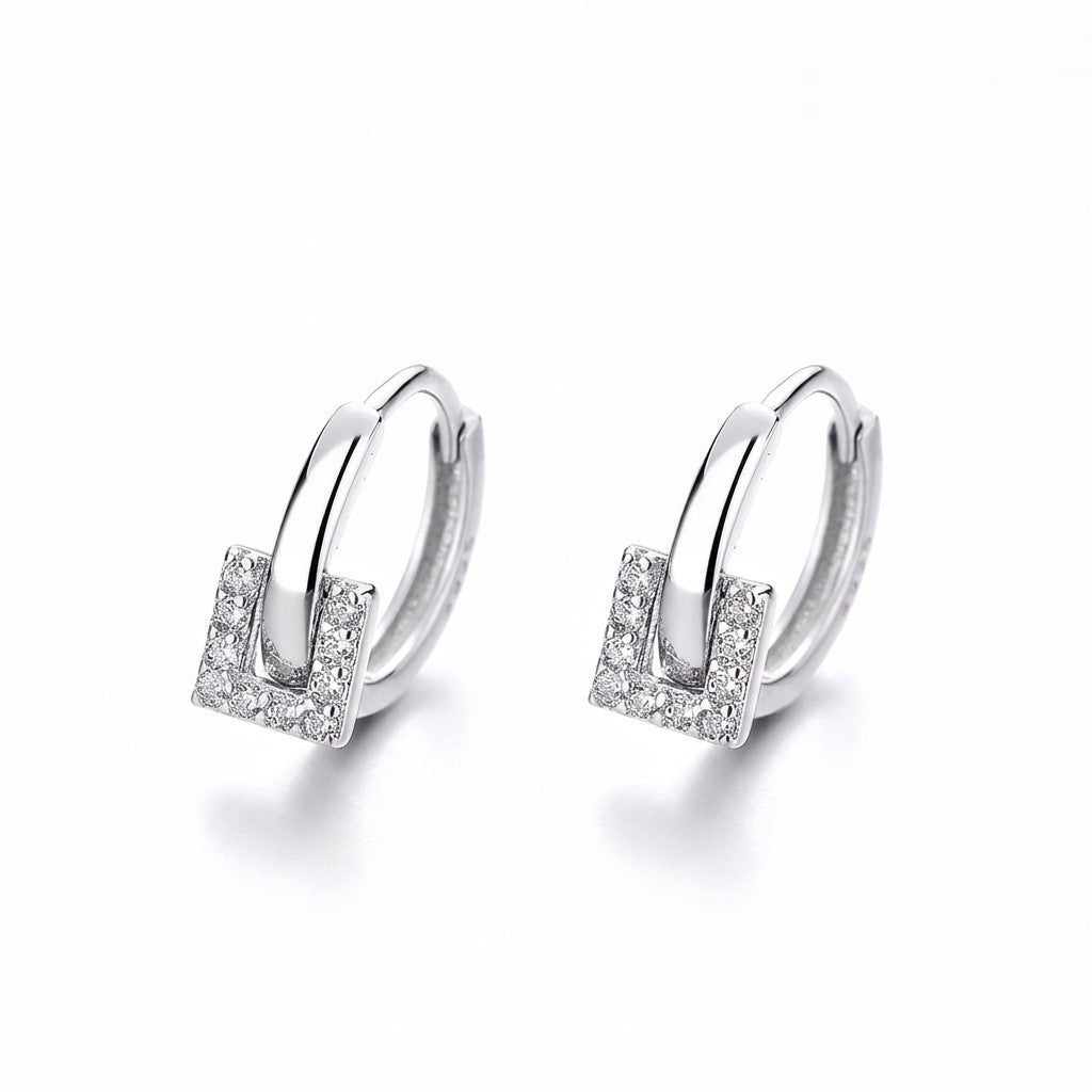 Arracadas Redondas o Cuadradas con Zirconias