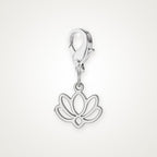 Charm Flor de Loto plateado con broche de langosta
