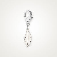 Charm Plumita plateado