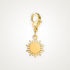 Charm Solecito dorado con broche de langosta