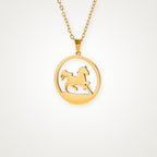 Collar Caballo dorado