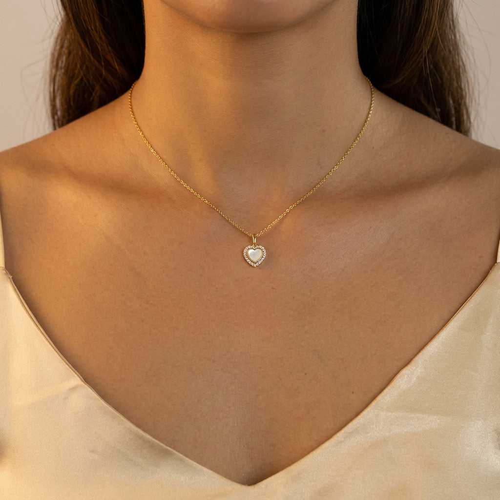 Collar Corazón con Ópalo