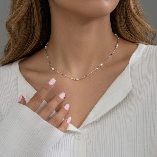 Collar de Clavícula con Perlas
