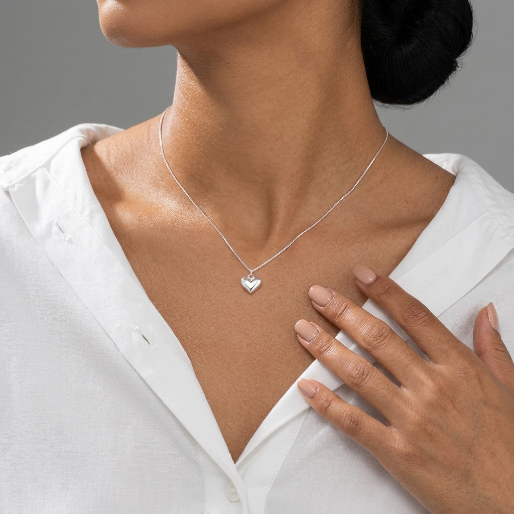 Collar o Aretes Corazón Romántico