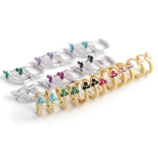 Aretes Flor con Zirconias de Colores